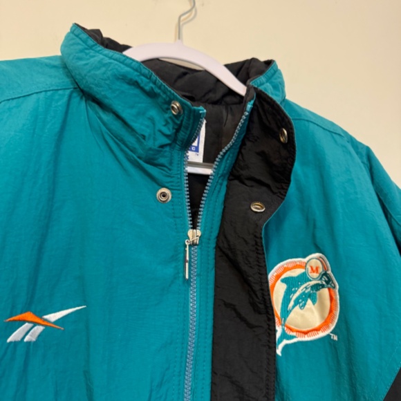Vintage 1990s NFL Football Reebok Miami Dolphins Padded Jacket | Size XXL - Picture 8 of 11